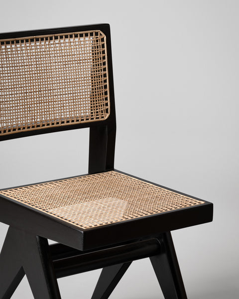 Student Chair / PJ-SI-25-A